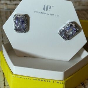 💎Regal In Every Way💎